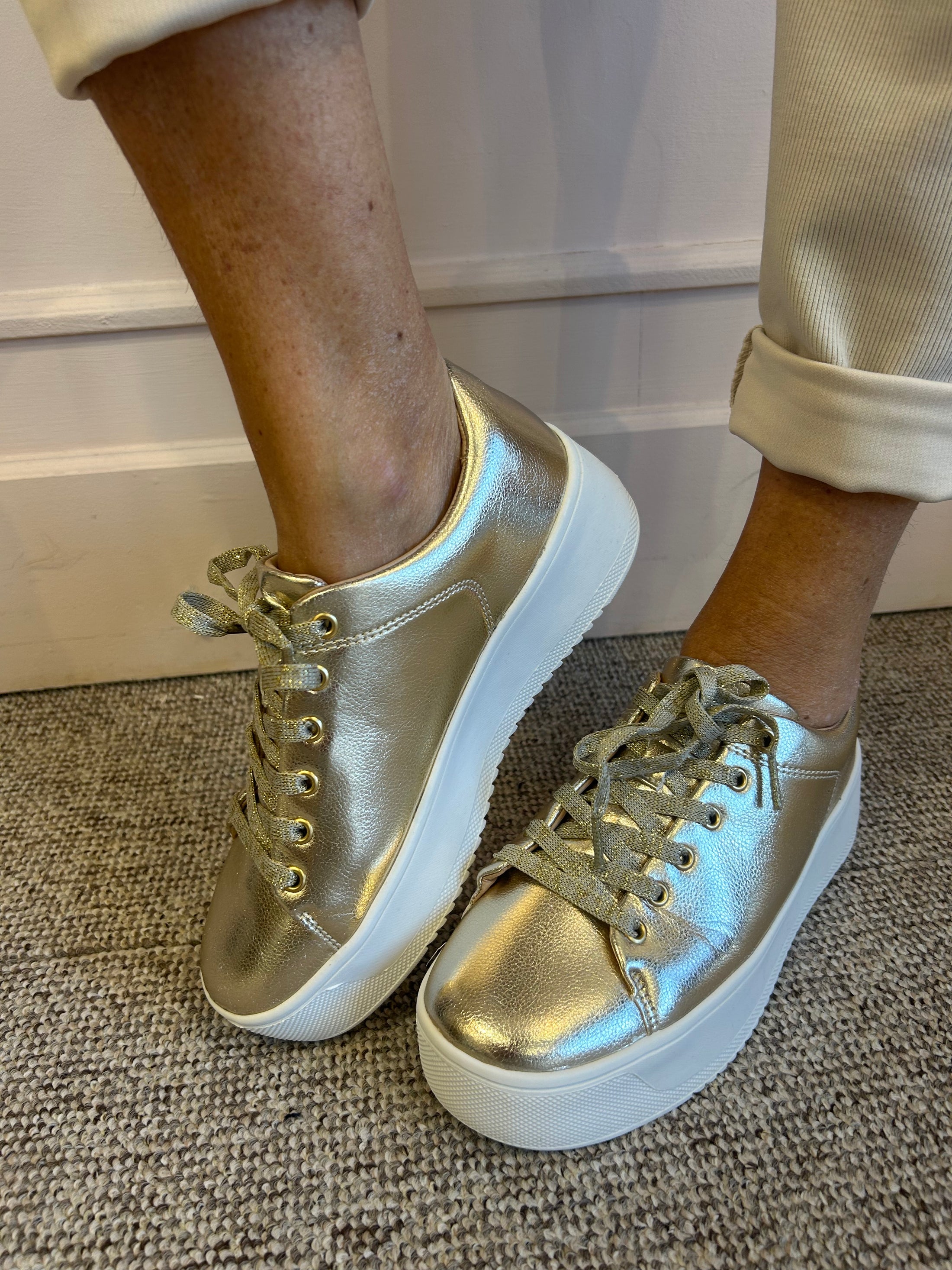 Como Deep Sole Trainer - Gold