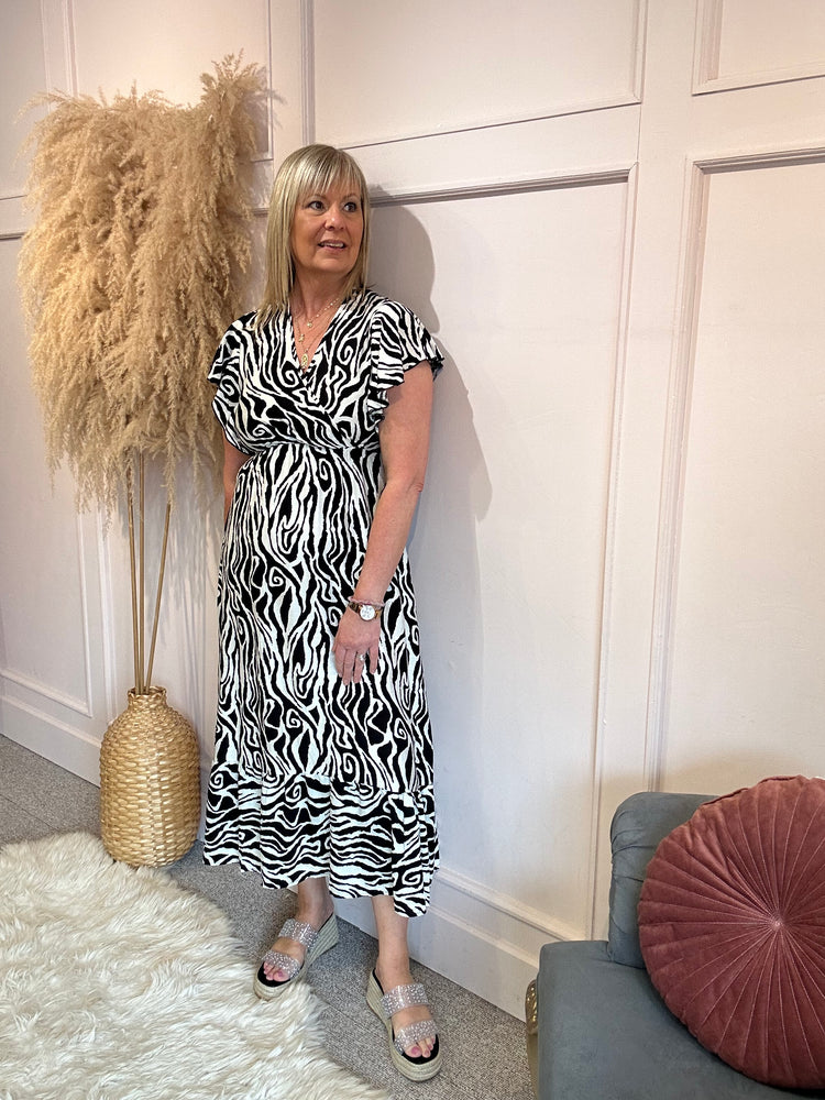 Summer Zebra Maxi Dress - Black/Cream