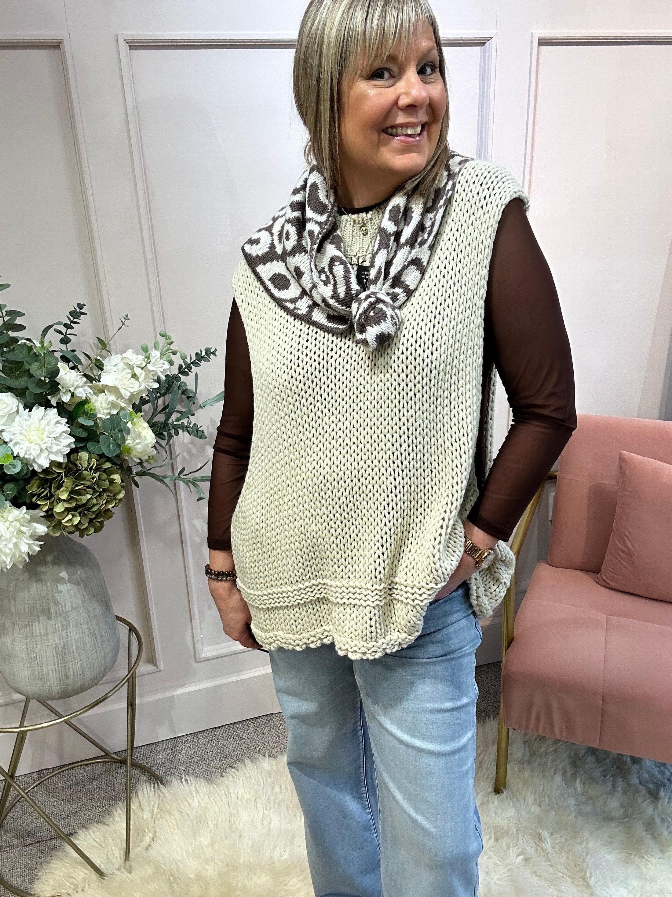 Sleeveless Over Knit - Beige - Wardrobe By Simone
