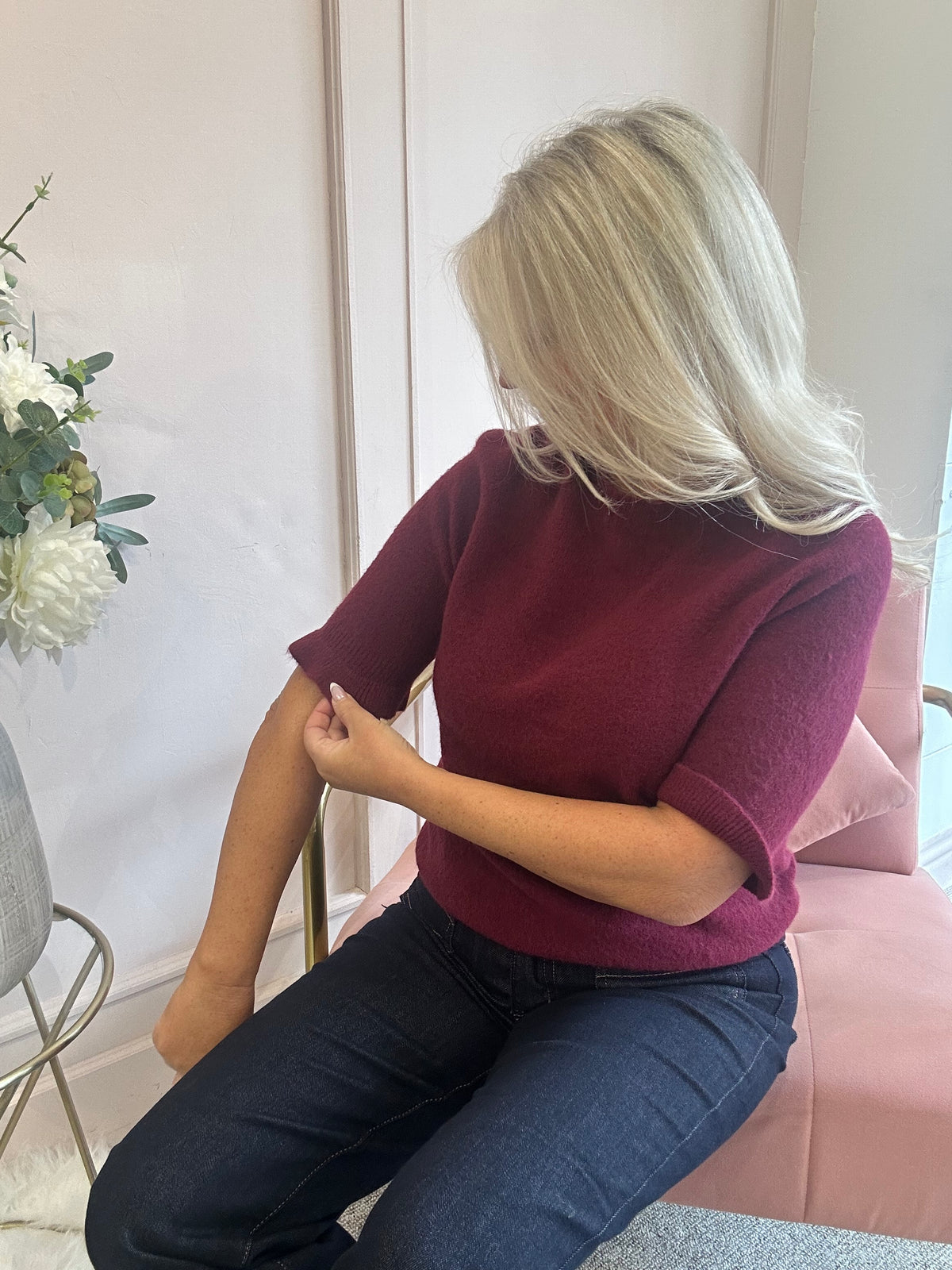 Fluted Edge Short Sleeve Jumper - Burgundy
