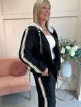 Load image into Gallery viewer, Blazer With Hood - Black
