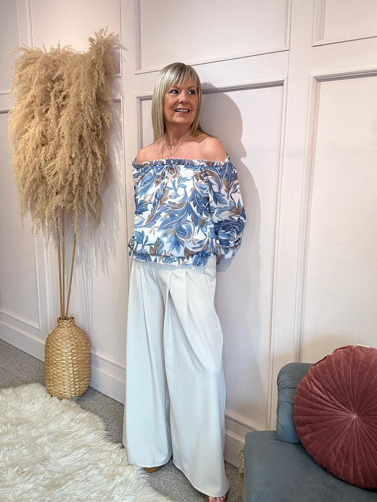 Ruffle Neck Flower Leaf Blouse - Blue/White