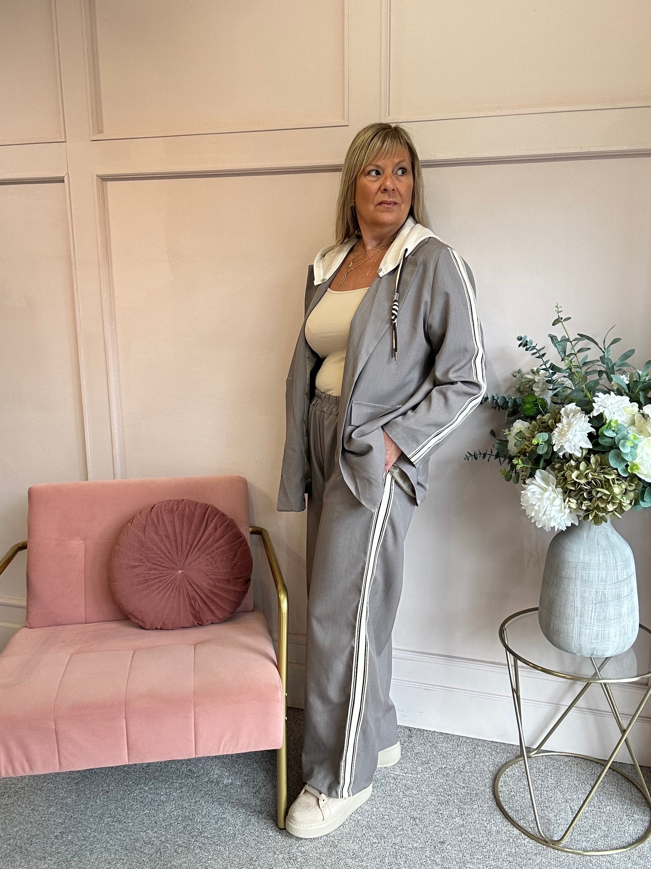 Trouser - Taupe - Wardrobe By Simone