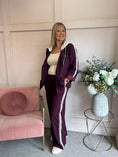 Load image into Gallery viewer, Blazer With Hood - Burgundy
