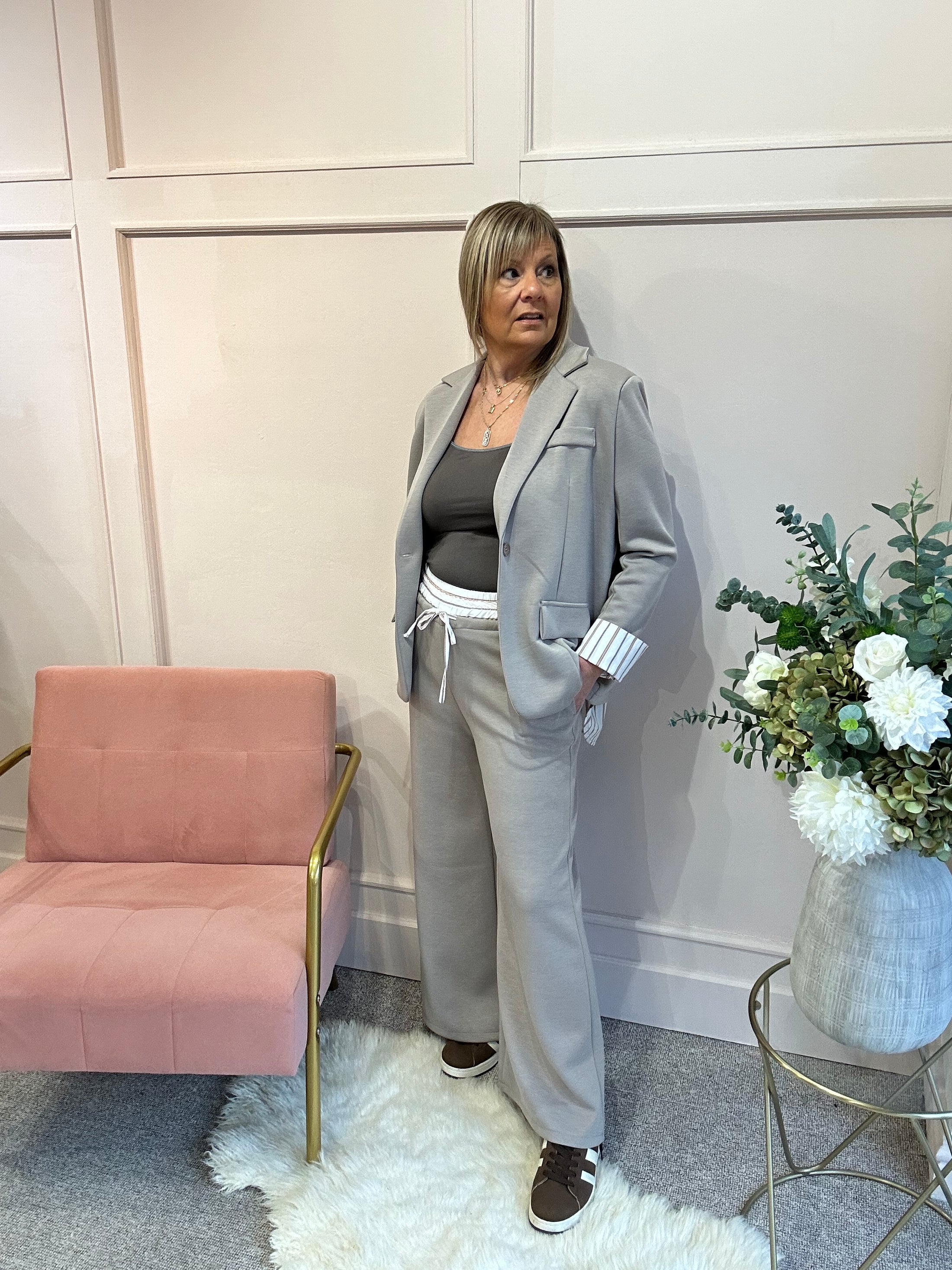 Blazer And Trouser Set - Beige