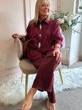 Load image into Gallery viewer, Jewel Button Shirt - Burgundy
