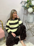 Load image into Gallery viewer, Bold Stripe Jumper - Brown/Yellow
