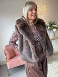 Load image into Gallery viewer, Faux Fur Gilet - Brown

