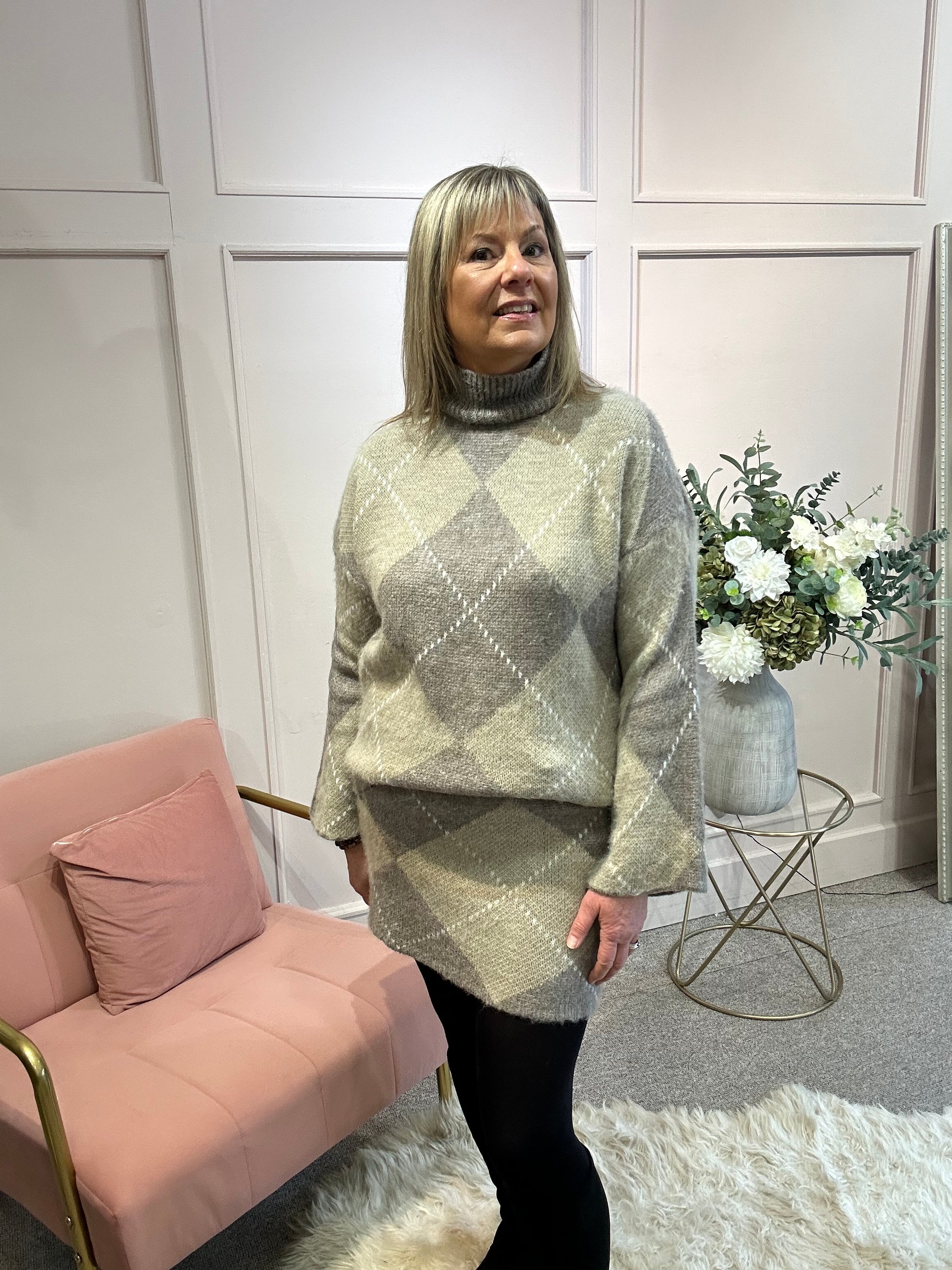 Jumper And Skirt Knitted Set - Brown/Beiges