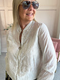 Load image into Gallery viewer, Embossed Floral Zip Jacket - Light Beige
