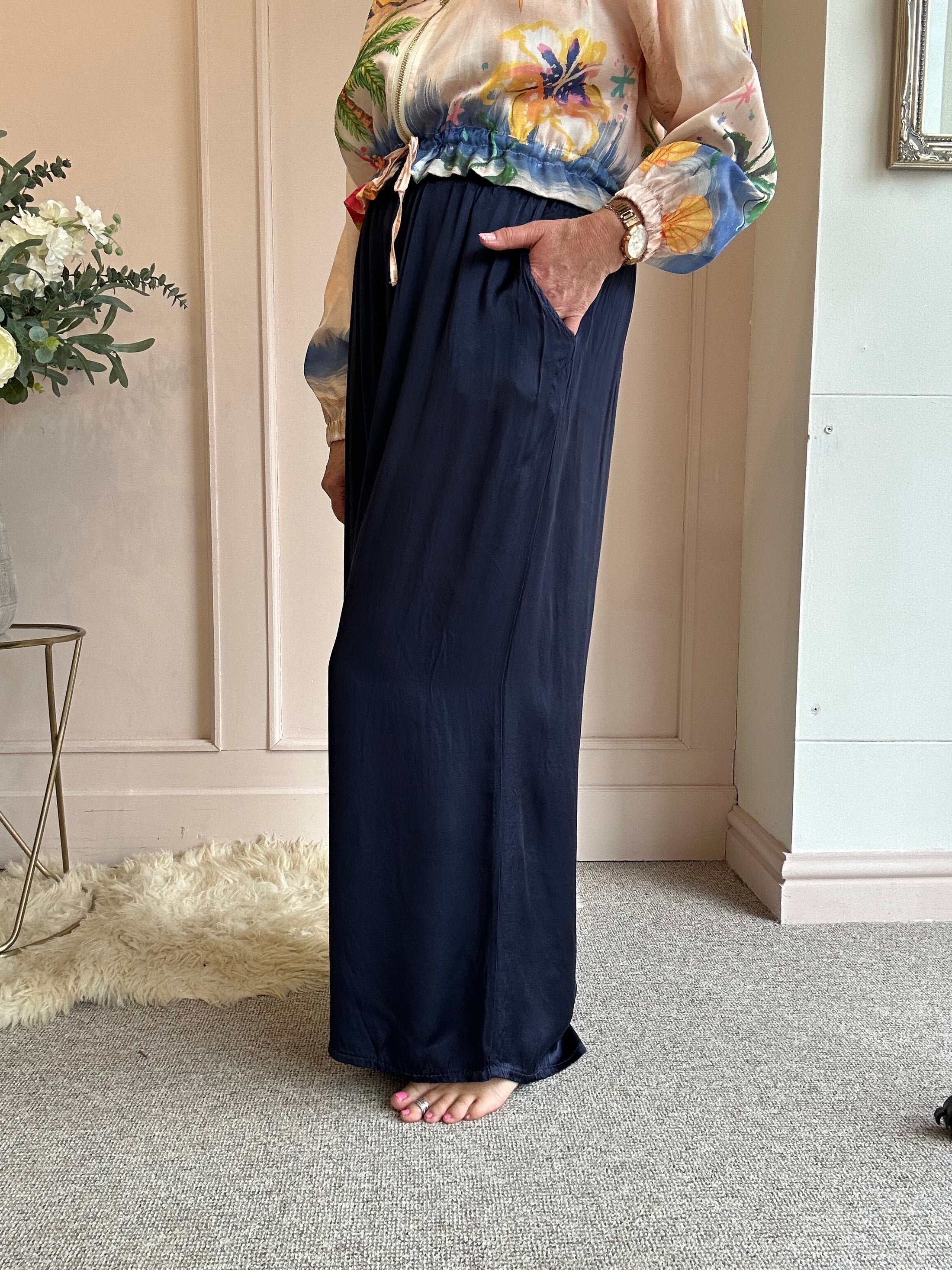 Satin Feel Wide Pant - Rich Navy