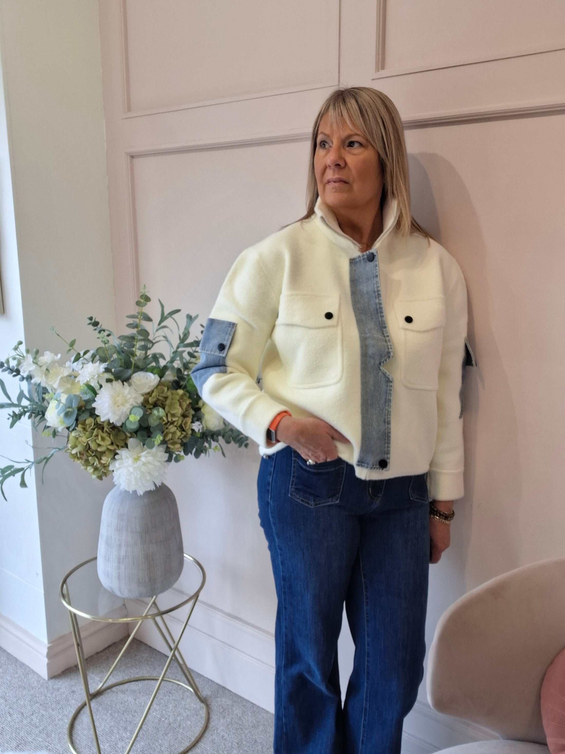A Cosy Feel Denim Detail Jacket - Cream
