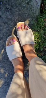 Maya Mule Slider - Cream