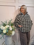 Load image into Gallery viewer, Checked Fleece Zip Jacket - Brown/White
