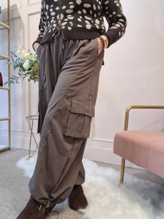 Relaxed Cargo Pant - Clay - Wardrobe By Simone