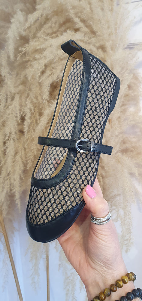 Mary Jane Mesh Flat Shoe - Black