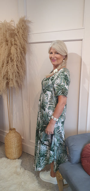 Palm Breeze Maxi Dress - Green/White