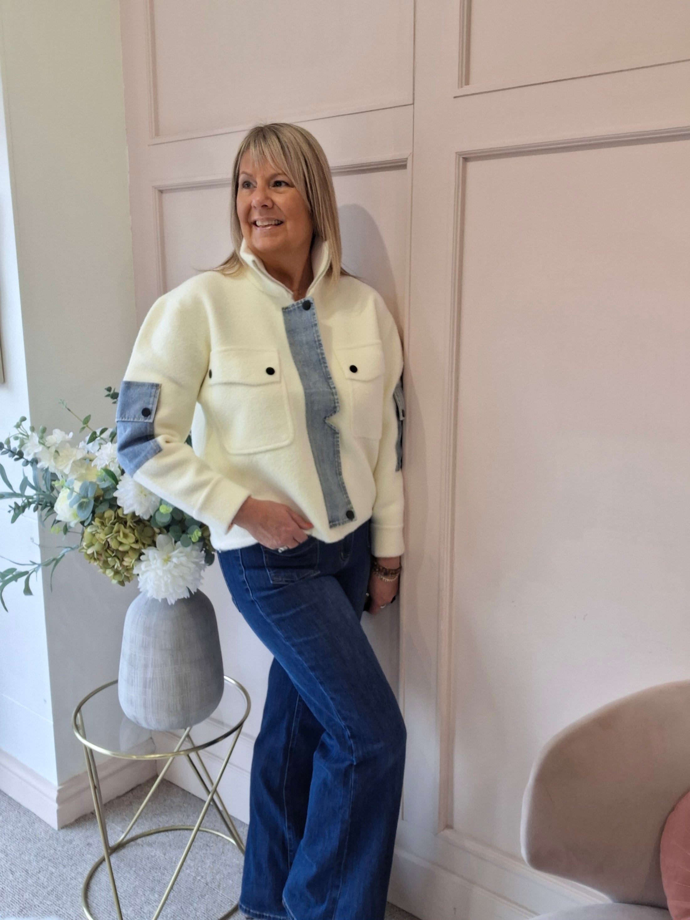 A Cosy Feel Denim Detail Jacket - Cream