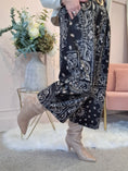 Load image into Gallery viewer, Belted Barrel Pattern Pant - Black/Cream
