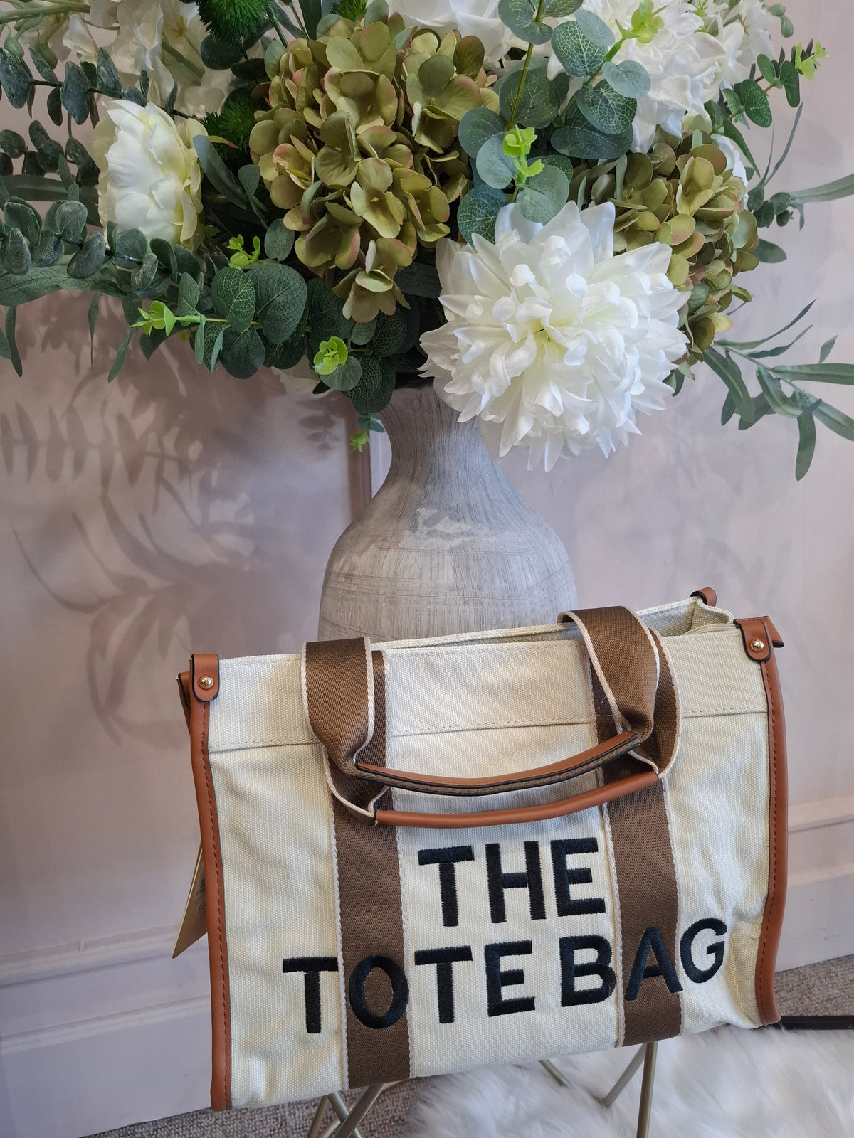 The TB Medium Bag - Cream/Tan