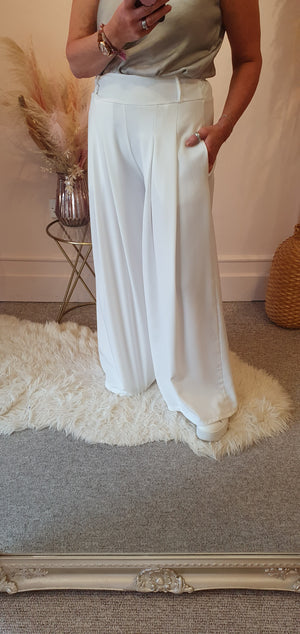 Pleated Front Wide Pant - White - Wardrobe By Simone