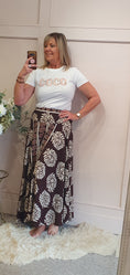 Load image into Gallery viewer, Wide Patterned Culottes Pant - Brown/Cream - Wardrobe By Simone
