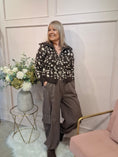 Load image into Gallery viewer, Deer Spot Zipped Cardigan - Brown/Cream
