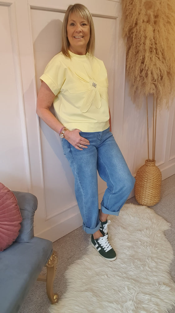 Big Daisy & Gems T Shirt - Yellow