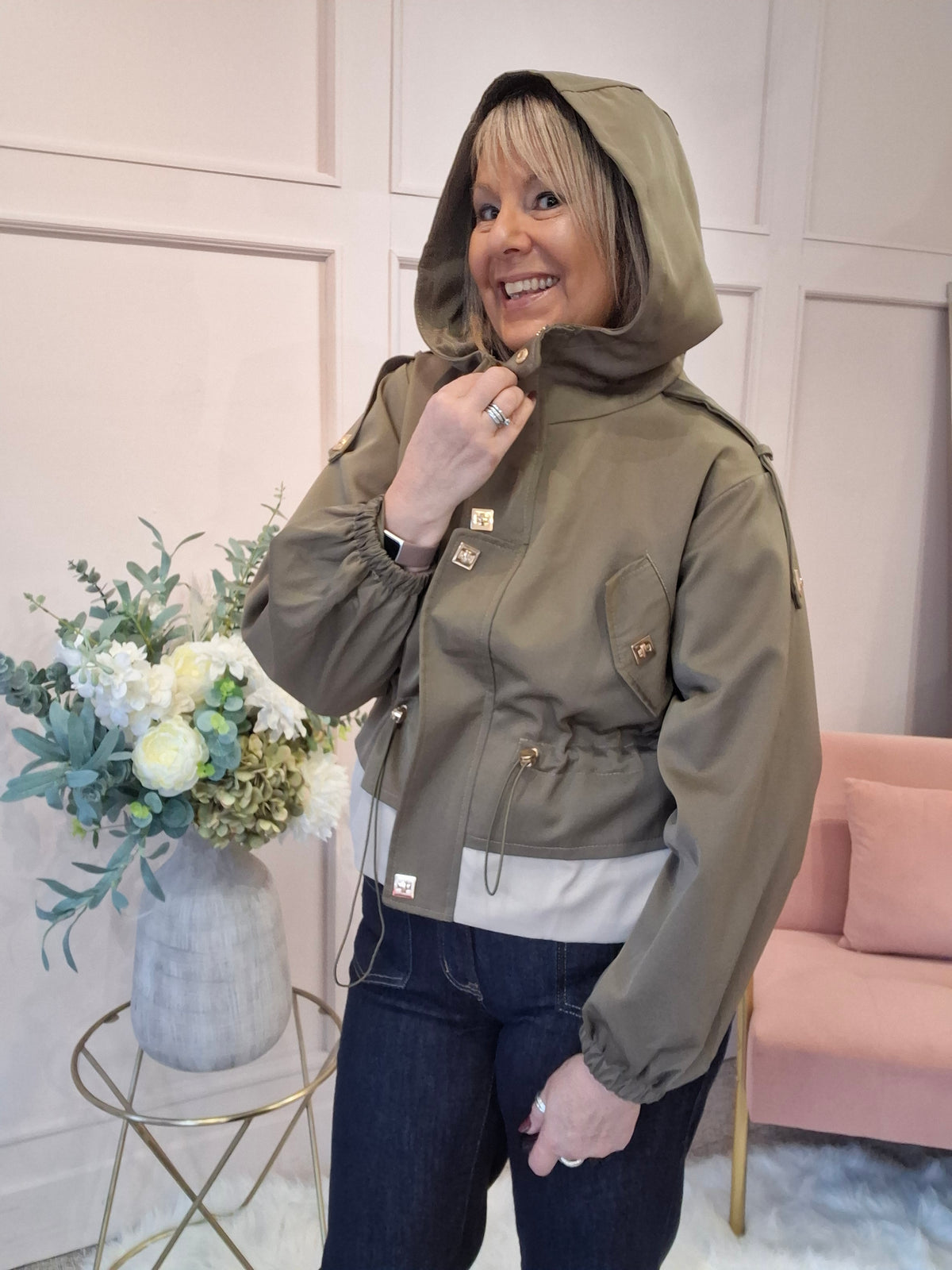 Short Hooded Jacket - Khaki/Cream