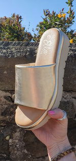 Maya Mule Slider - Gold