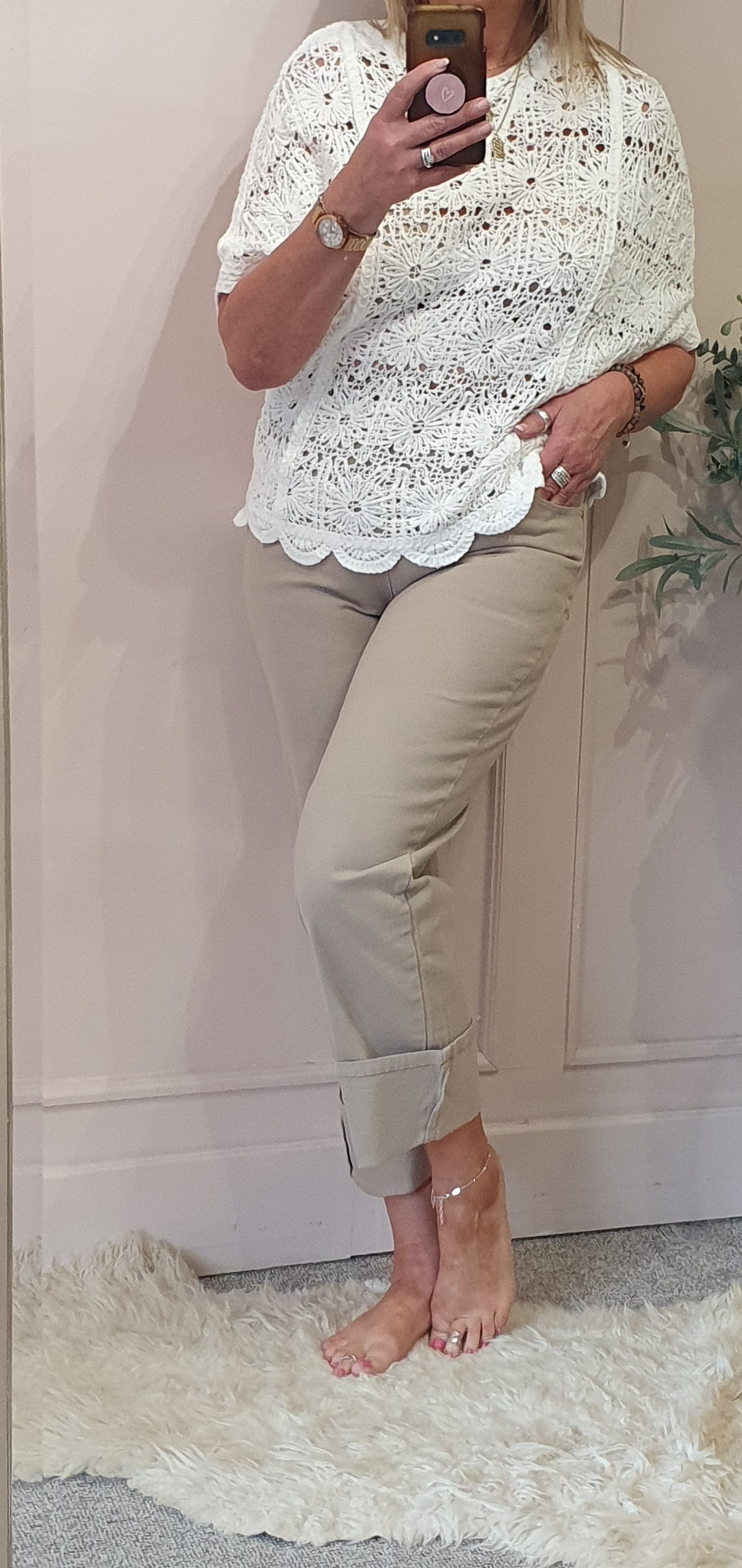 Turn Up Wide Jeans - Beige - Wardrobe By Simone
