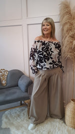 Ruffle Neck Blouse - Black/White